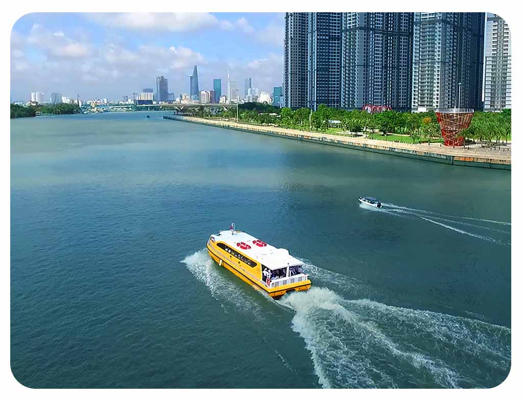 Ho Chi Minh City Transportation Guide 🚕🚇🏍️